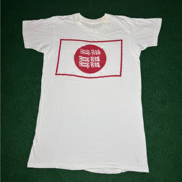 Vintage 80s Cheap Trick Japanese Flag Graphic Chicago Small Concert T Shirt